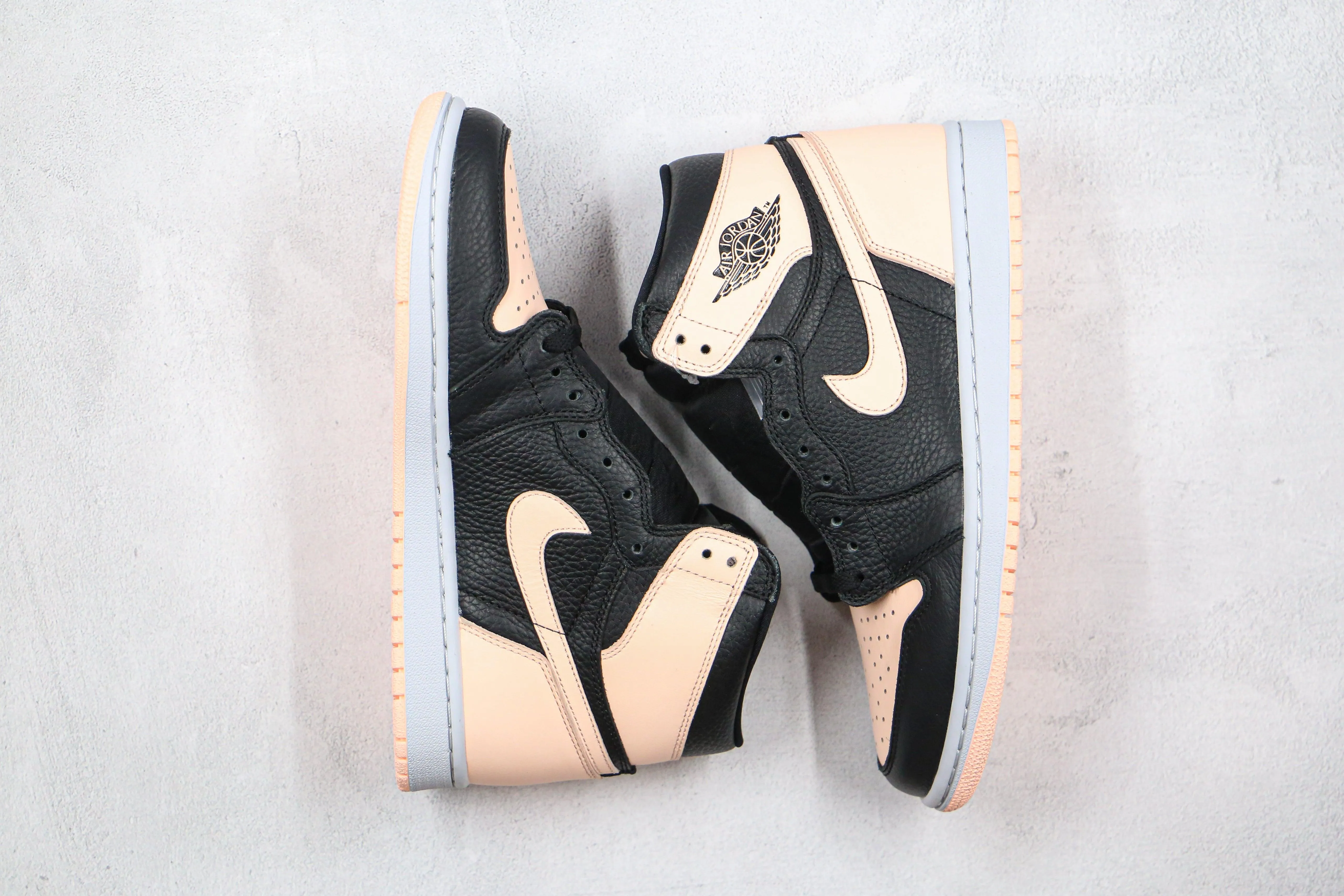 Custom Air Jordan 1 High OG “Crimson Tint” AJ1 High Q