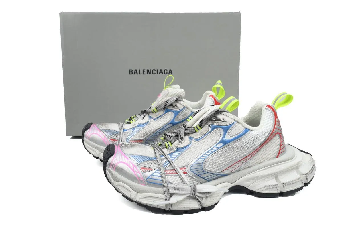 Custom BLCG Silver Sneakers W3XL5