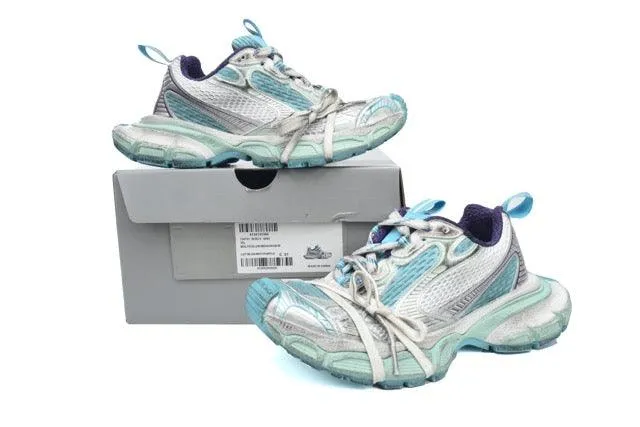 Custom BLCG Tiffany Blue Sneaker W3XL5