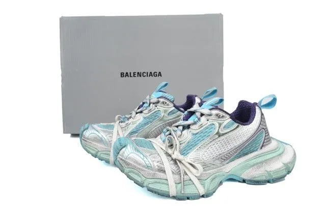 Custom BLCG Tiffany Blue Sneaker W3XL5