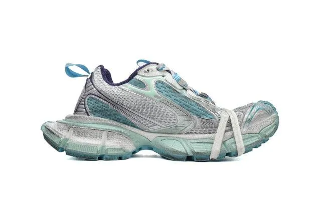 Custom BLCG Tiffany Blue Sneaker W3XL5