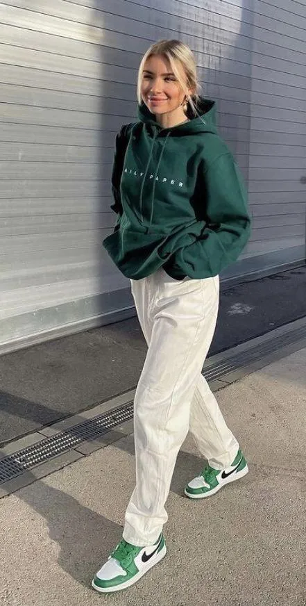 Custom GREEN Jordan 1 High Q